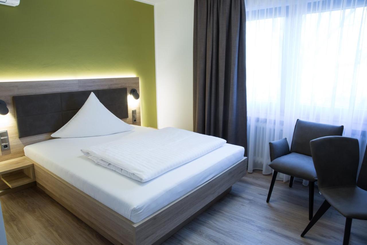 Gaestehaus Hotel Wilms Cologne Exterior photo